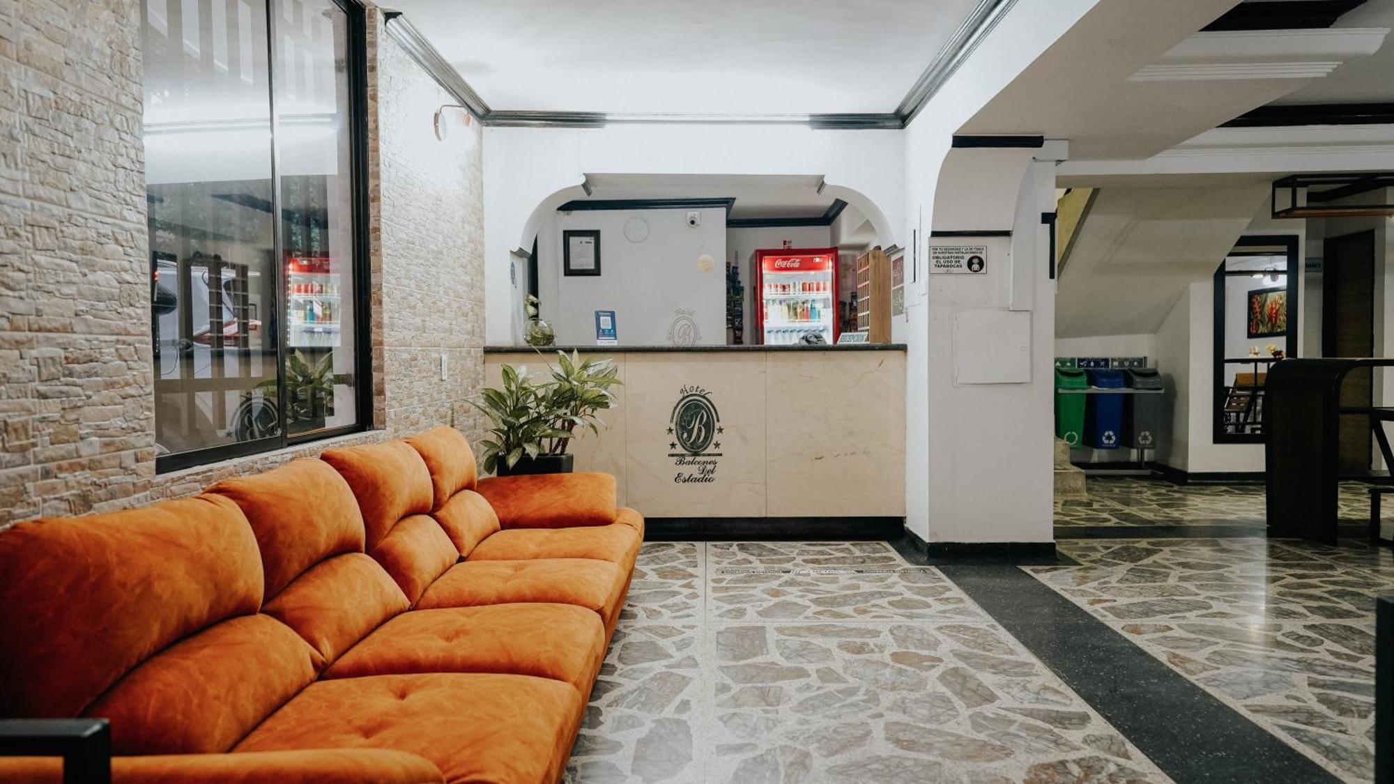 Hotel Balcones Del Estadio Medellín Buitenkant foto