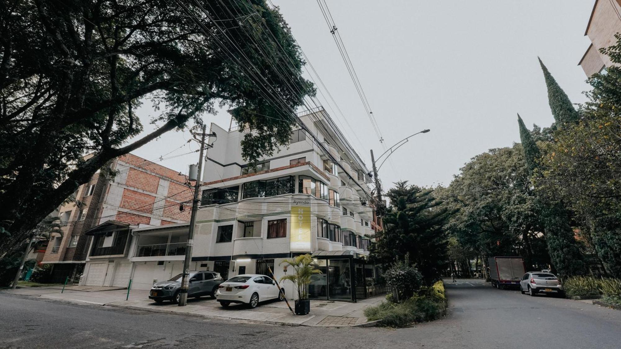 Hotel Balcones Del Estadio Medellín Buitenkant foto
